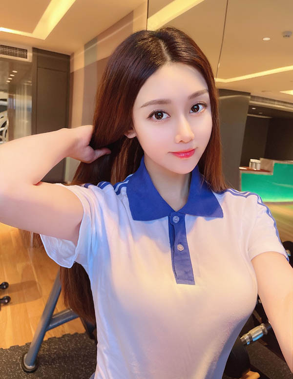 波士顿外围女大学生